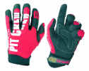 glove1.jpg (95641 bytes)