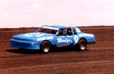 Roger-3.jpg (63483 bytes)