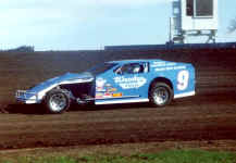 Roger-99.jpg (68071 bytes)