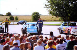 Roger-School.jpg (136314 bytes)